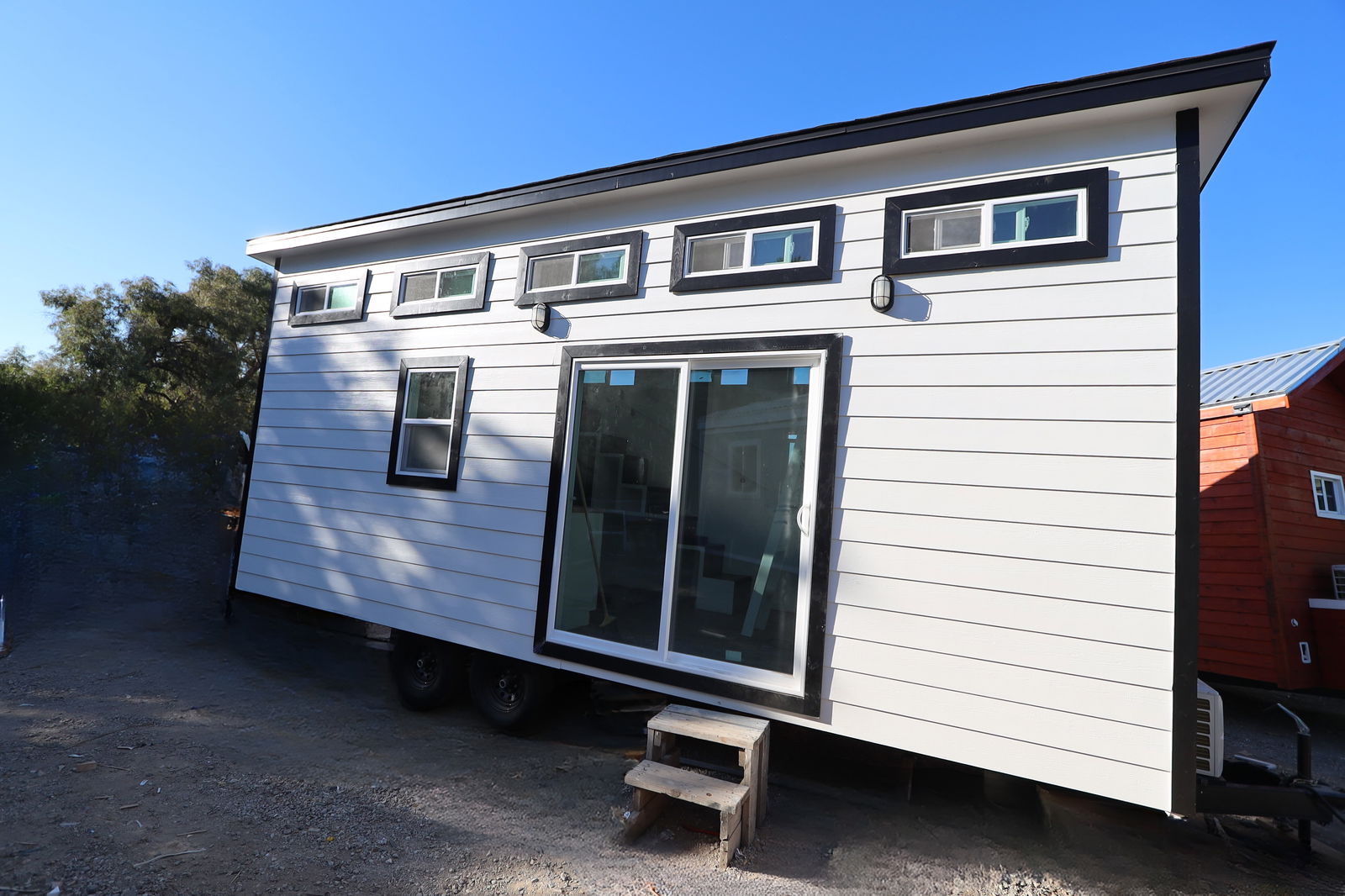 8.5 x 24 NEW TINY HOUSE ON WHEELS  TURN KEY SELLING THIS WEEK TO BEST OFFER - 1 bed, 1 bath, 260 sqft in san diego, California